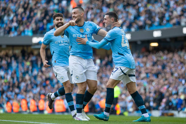 年轻球队的 年轻球队的