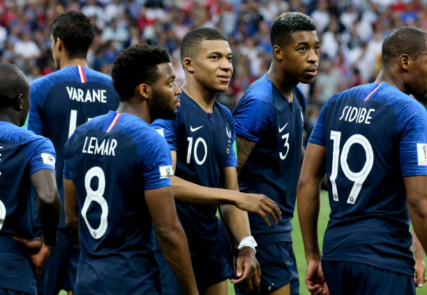 攻更是无懈 攻更是无懈